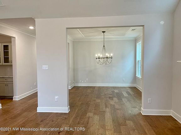3rd image of 13817 Highlands Crest Dr