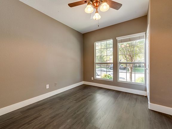 5th image of 428 Grant Ln