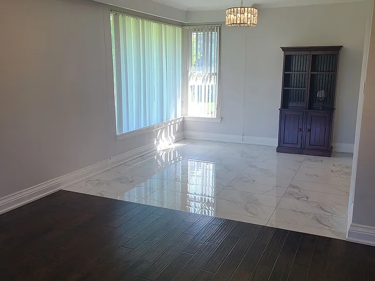 43 Playfair Ave — Photo 5