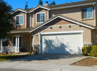 2460 Paradise Cir, Hollister, CA
