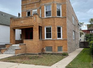 (Undisclosed Address), Chicago, IL 60617