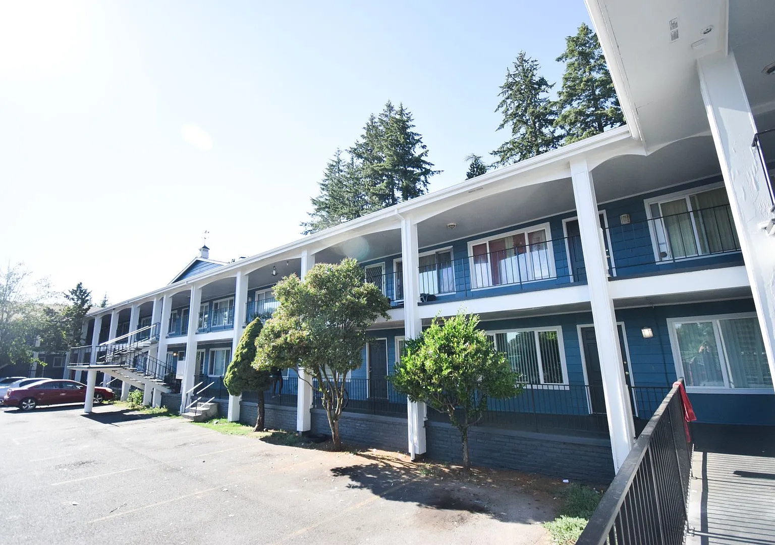 Vista Hills Apartments — Photo 1