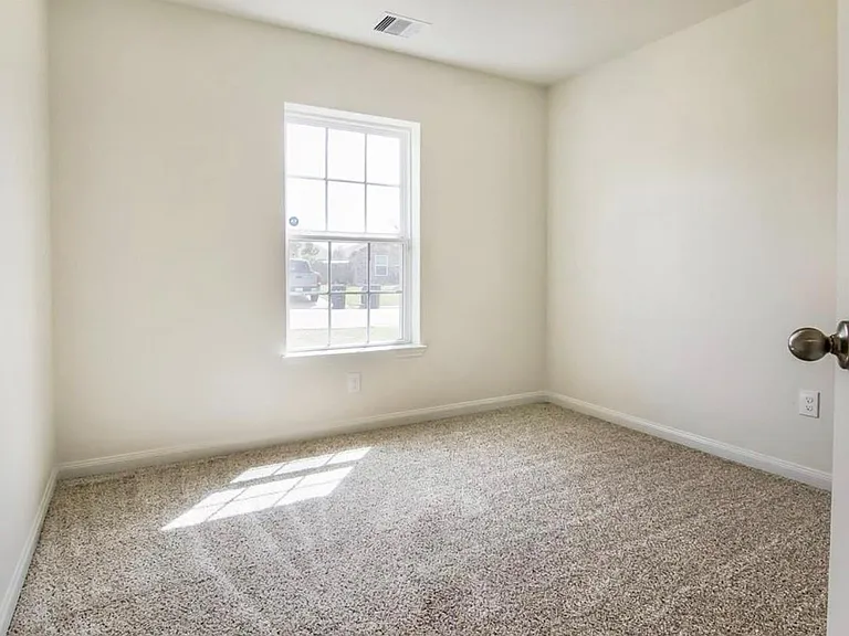 22622 Cloverland Field Dr — Photo 15