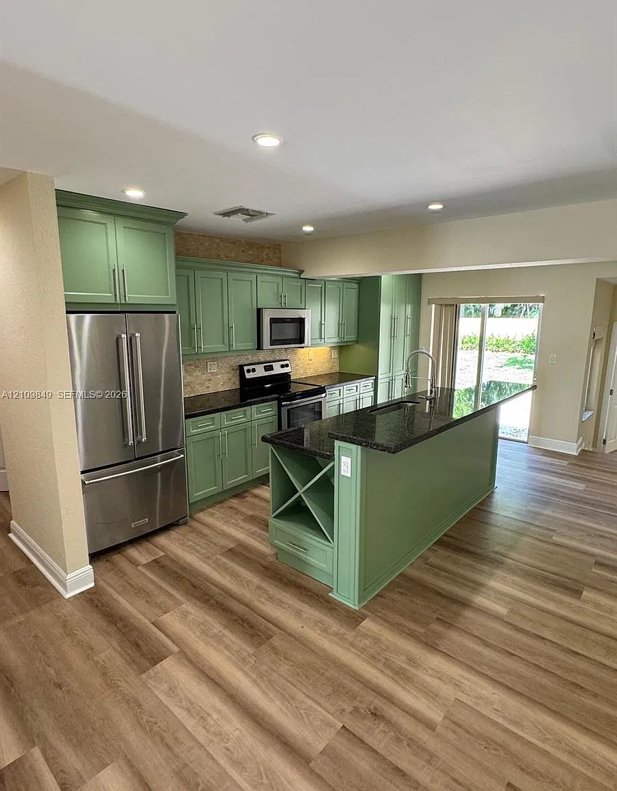 Ocean View Heights — Photo 4