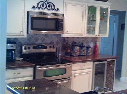 1st image of 145 NE Naranja Ave