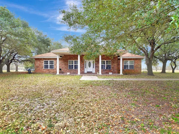 9310 S Business 6, Navasota, TX 77868