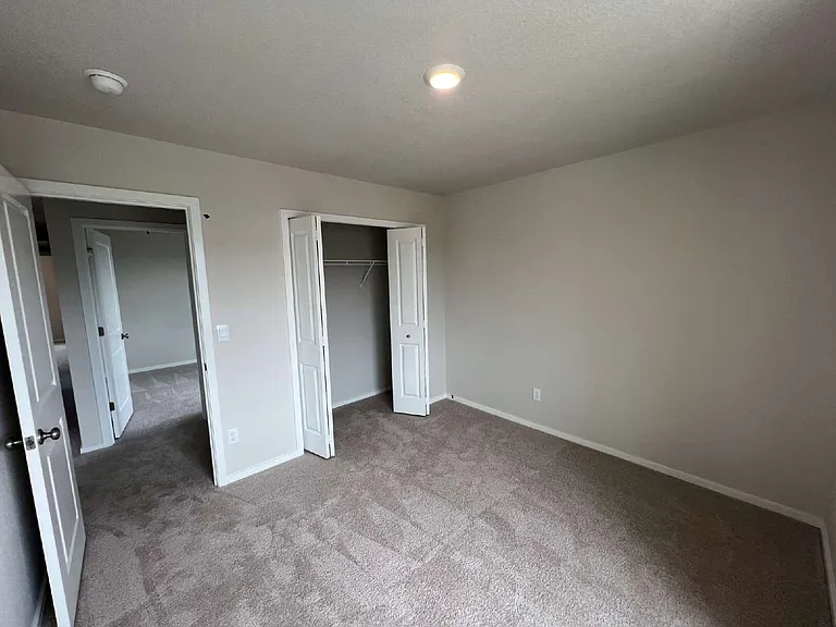 2732 U St — Photo 14