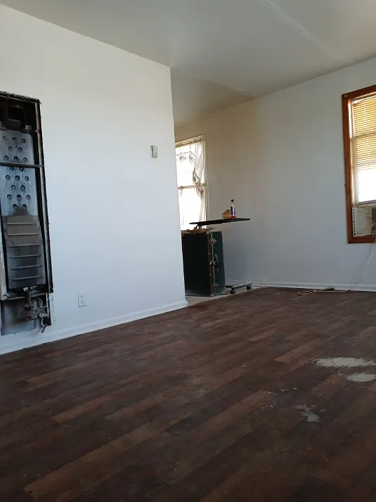 2 bed, 850 sqft, $700 — Photo 4