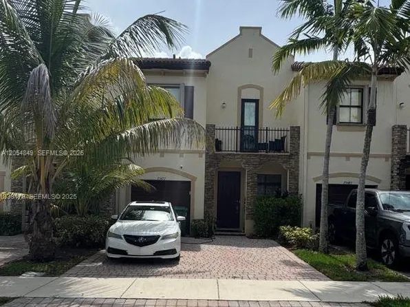 23477 SW 112th Pl, Homestead, FL 33032