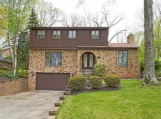 240 Lynn Ann Dr, New Kensington, PA 15068