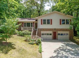 107 Newport Dr, Scottsboro, AL 35768