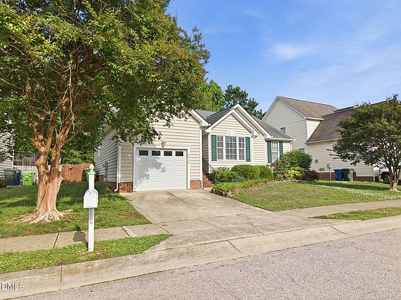 5th image of 2912 Sedgefield Pines Ln