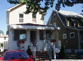 21 Ellington St, Staten Island, NY 10304