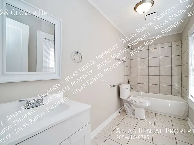 828 Clover Dr — Photo 21