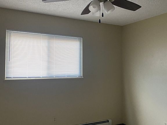 4th image of 3704 Ridge Rd #1