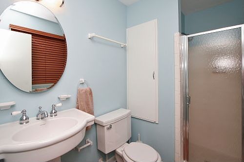 5th image of 7 Sea Oak Ln