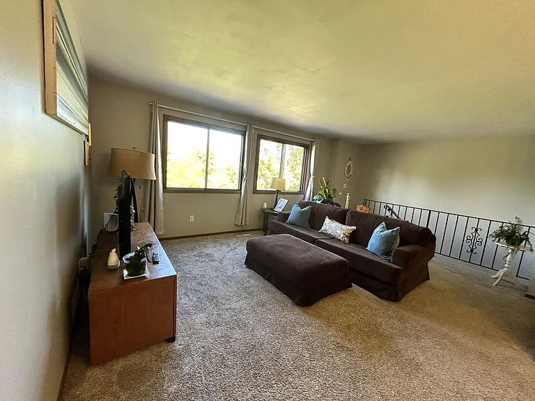 13364 Zenith Ln — Photo 6