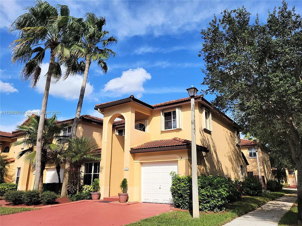 1st image of 248 Magnolia Ave #248