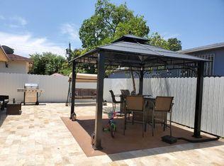 290 E 65th St, Hialeah, FL 33013