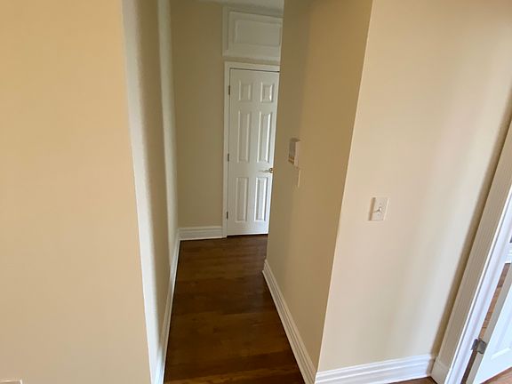 5th image of 1851 S Euclid Ave #16