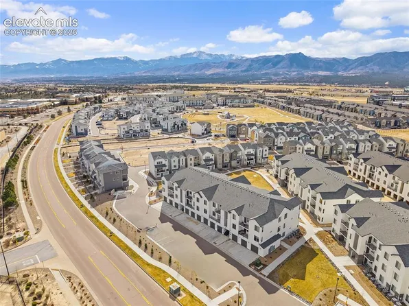 2232 Arikaree Hts #307, Colorado Springs, CO 80908