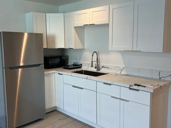411 Olomana St APT C, Kailua, HI 96734