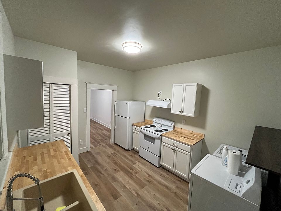 1st image of 3 N Daisy Ave APT 1