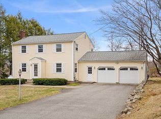 72 Lisa Ln, North Andover, MA 01845