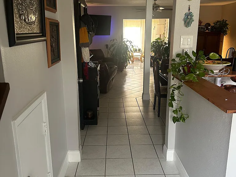 5310 Bradbury Ct — Photo 3