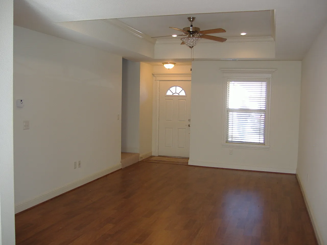 810 Baker — Photo 4
