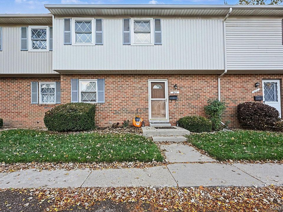 1st image of 915 Kirts Blvd