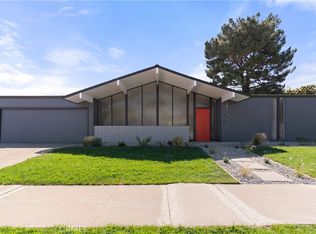 1802 N Ridgewood St, Orange, CA 92865