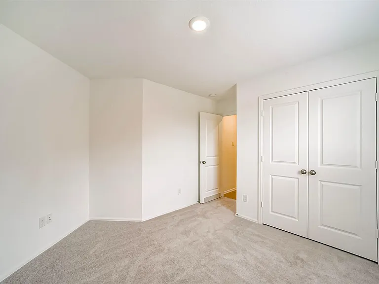 5227 Sunvalley Bend Dr — Photo 27