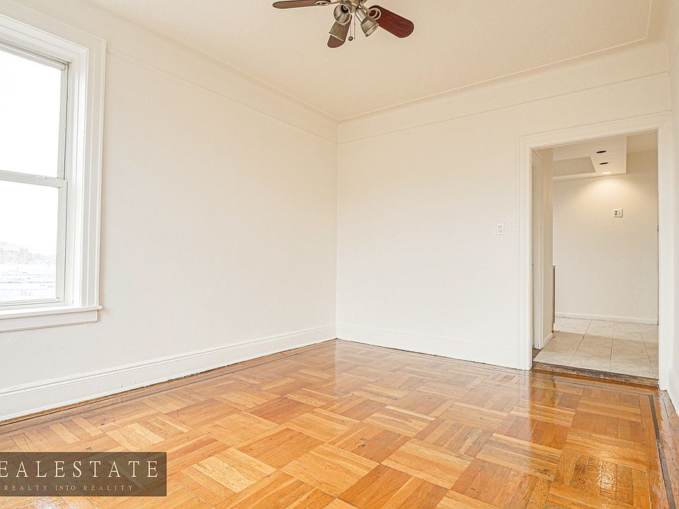 2nd image of 936 Brooklyn Ave #2L