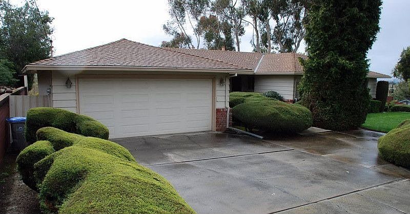1st image of 3546 El Grande Dr