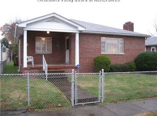 317 17th St, Dunbar, WV 25064