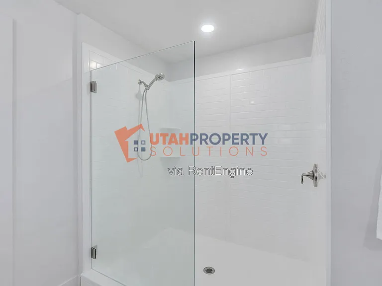 213 W Prickly Pear Dr — Photo 18