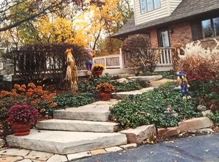 26505 S Cedar Rd, Manhattan, IL 60442