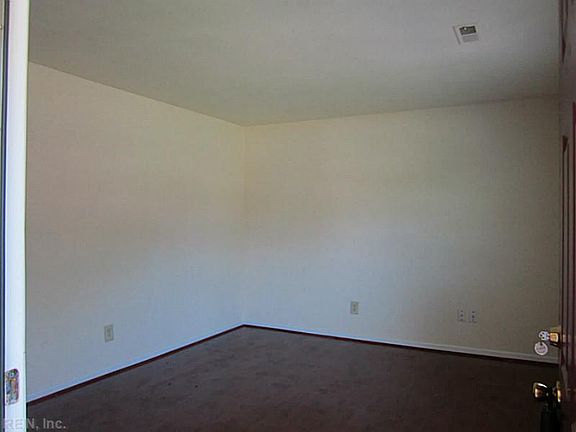 2nd image of 6032 Brookwood Dr APT B