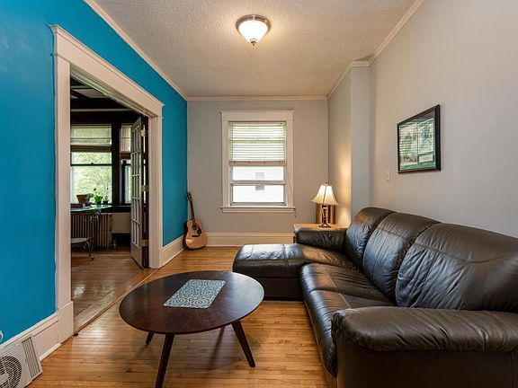 5th image of 304 Marshall Ave APT 7