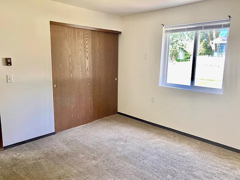 465 Main St #26 — Photo 5