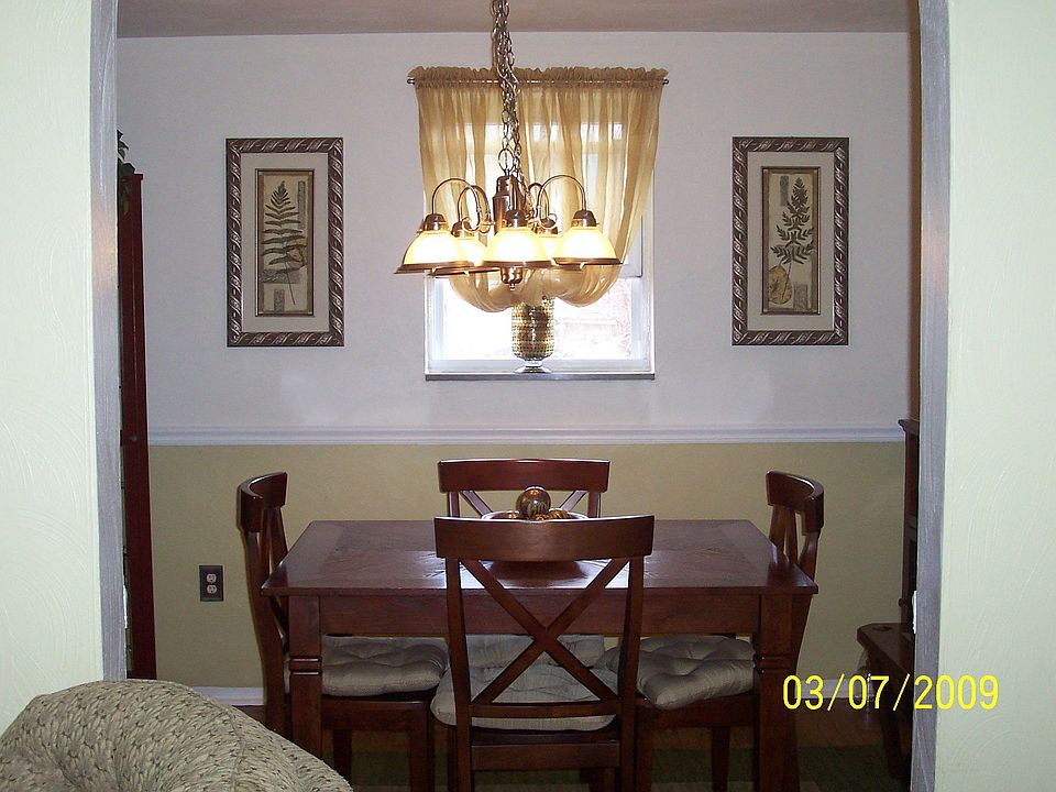 2nd image of 1418 Mobile Ave