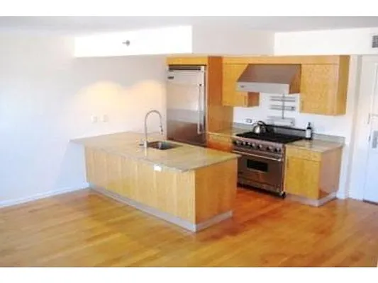 Rented by Mirador Real Estate | media 15