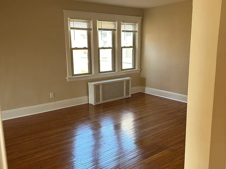 4828 Glenway Ave — Photo 22