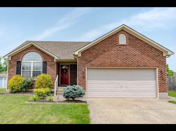 225 Lakes Of Dogwood Blvd, Shepherdsville, KY 40165