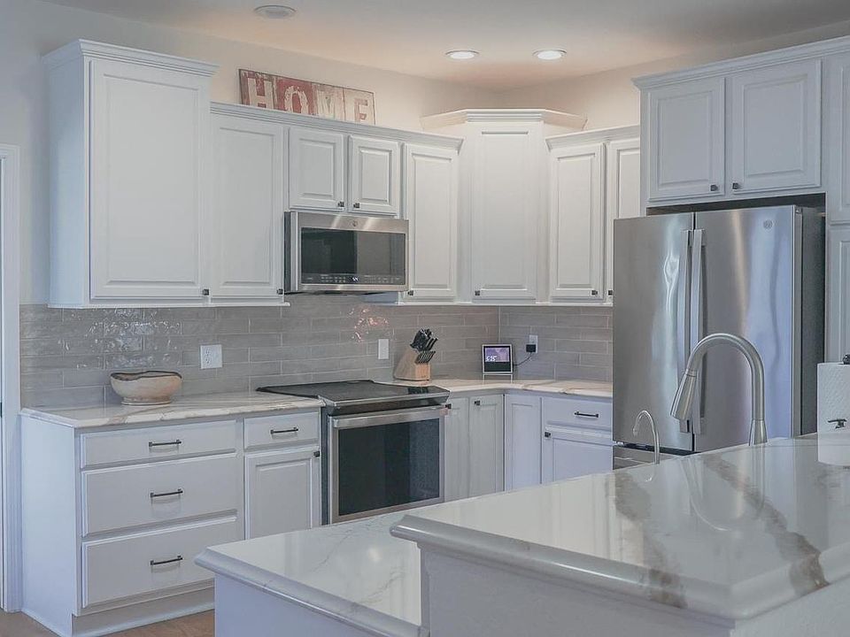 1st image of 4884 Monarch Drive