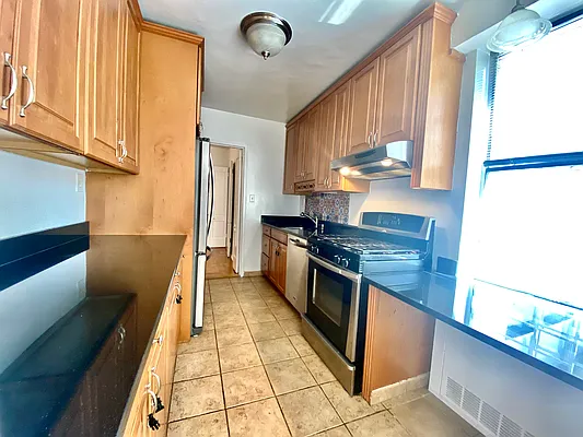 Rented by R New York | media 8