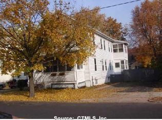 369 Nottingham St, Springfield, MA 01104