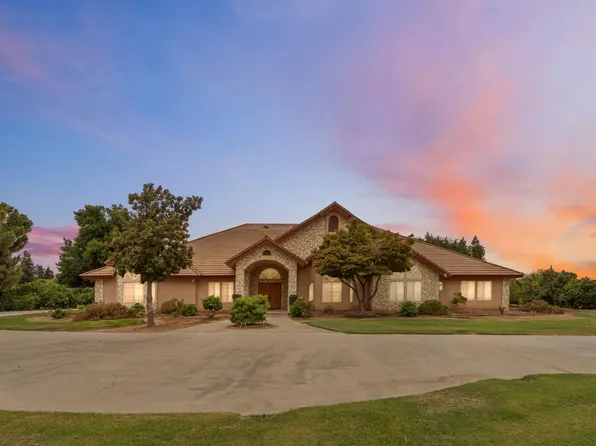 7357 E Dennett Ave, Fresno, CA 93737