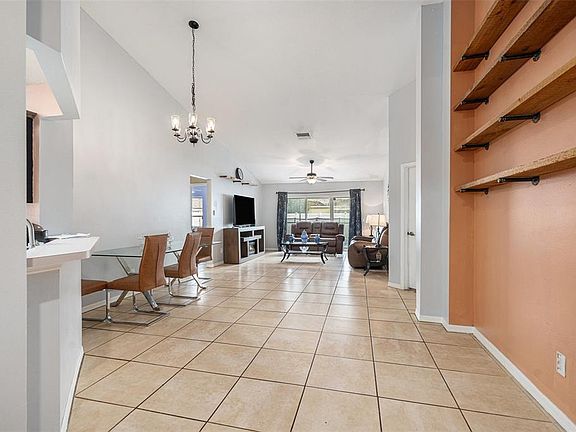 3rd image of 4704 Stove Pl